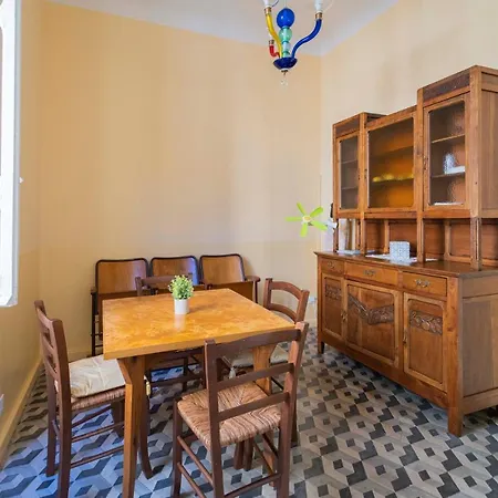 166 - Casa Mosaico, Vicino Al Centro Citta * Специя