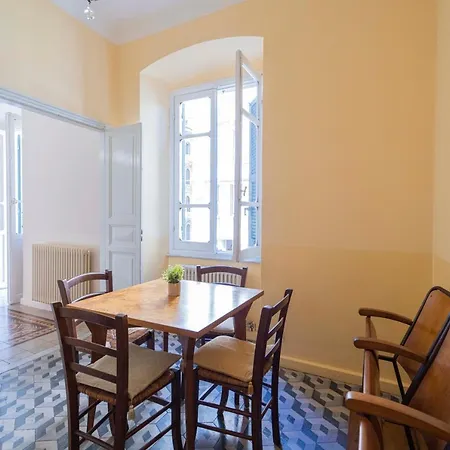 166 - Casa Mosaico, Vicino Al Centro Citta Lägenhet